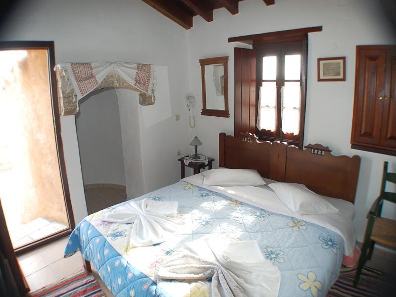 Goulas Traditional Guesthouse Monemvasía Exterior foto